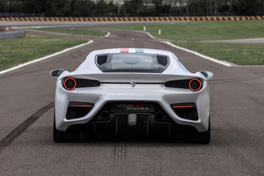  Ferrari 458 MM Speciale 2016 года  (фото 3 из 4)